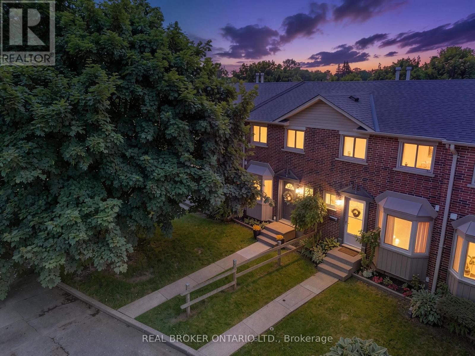 D - 149 BRANTWOOD PARK ROAD, Brantford, Ontario