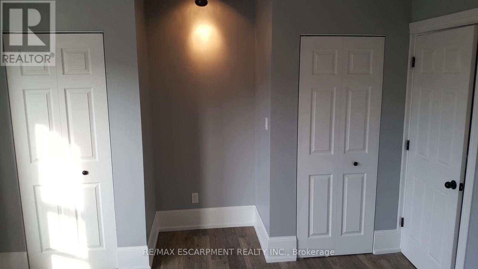 3 - 47 Sherman Avenue S, Hamilton, Ontario  L8M 2P6 - Photo 15 - X13692890