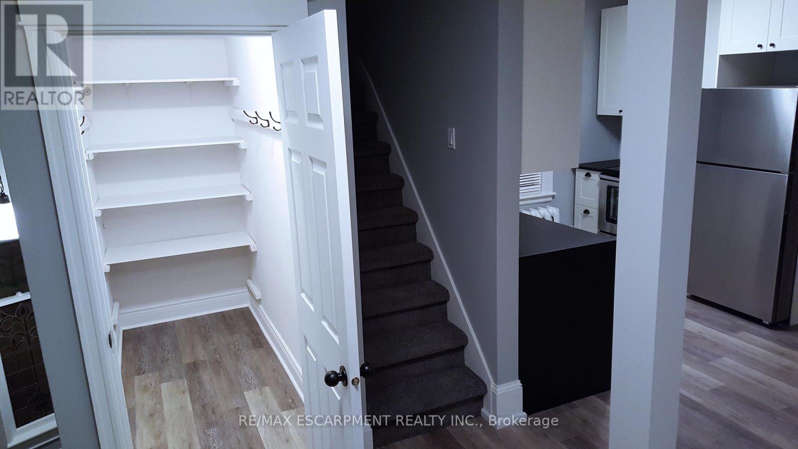 3 - 47 Sherman Avenue S, Hamilton, Ontario  L8M 2P6 - Photo 9 - X13692890