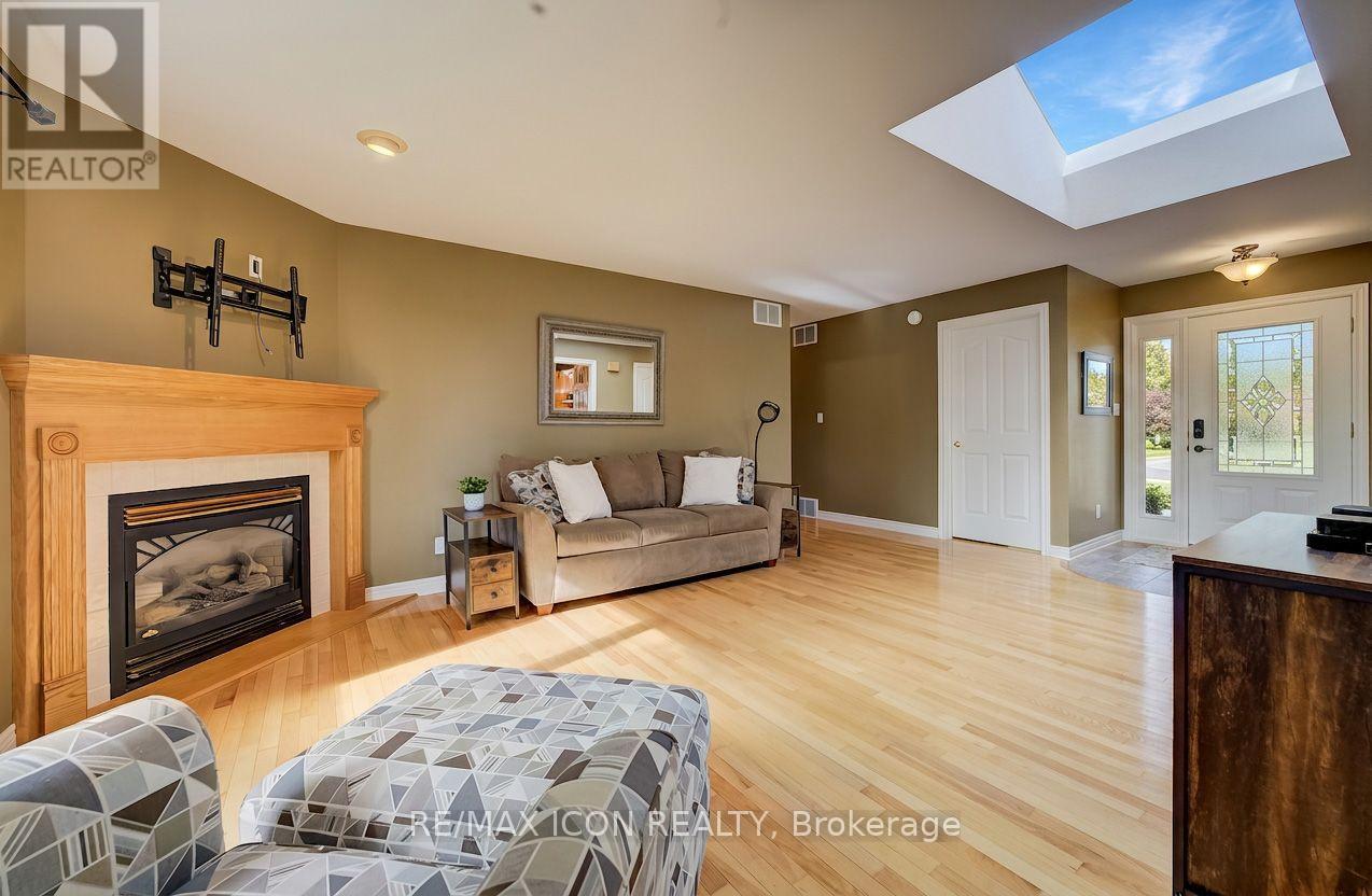 910 Walton Avenue N, North Perth, Ontario  N4W 3R9 - Photo 7 - X13692908