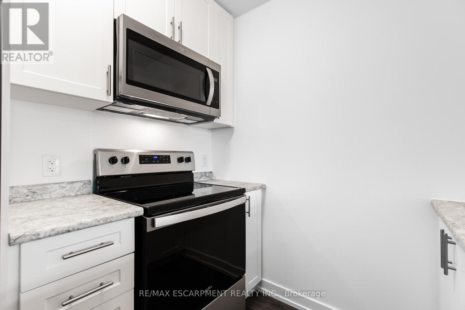 417 - 470 Dundas Street E, Hamilton, Ontario  L8B 2A6 - Photo 9 - X13692930