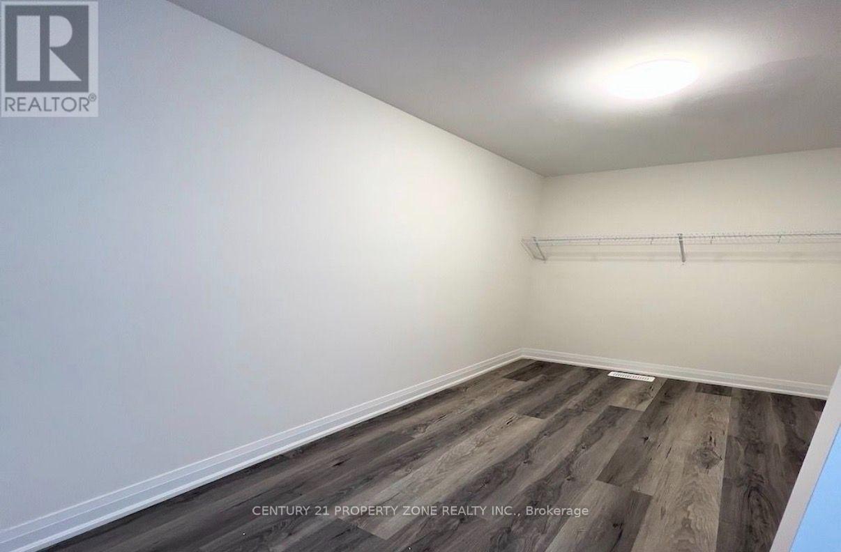 4 - 183 Victoria Street N, Kitchener, Ontario  N2H 5C5 - Photo 12 - X13692974