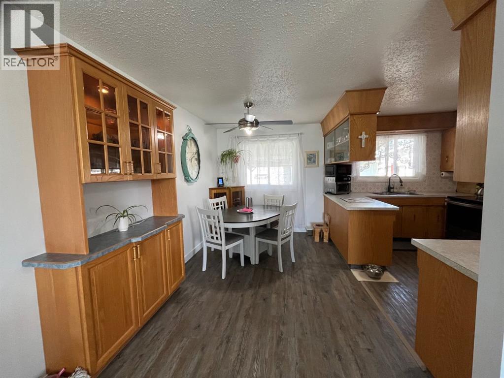 5512 45 Avenue, Drayton Valley, Alberta  T7A 1K3 - Photo 9 - A2337677
