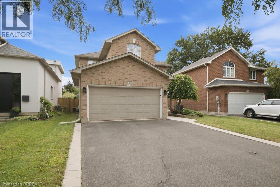 28 Lake Street, Grimsby, Ontario  L3M 2G7 - Photo 5 - 40856740