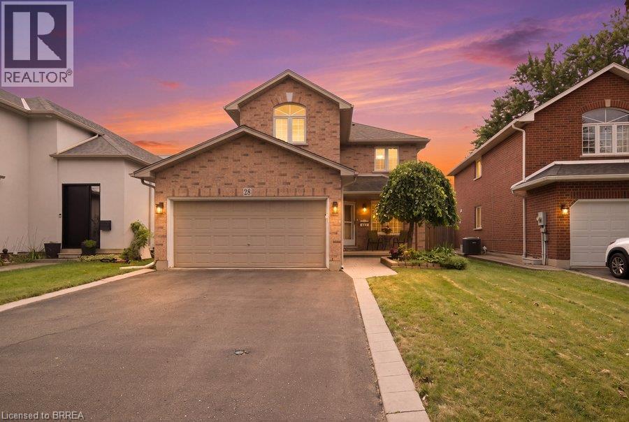 28 LAKE Street, Grimsby, Ontario