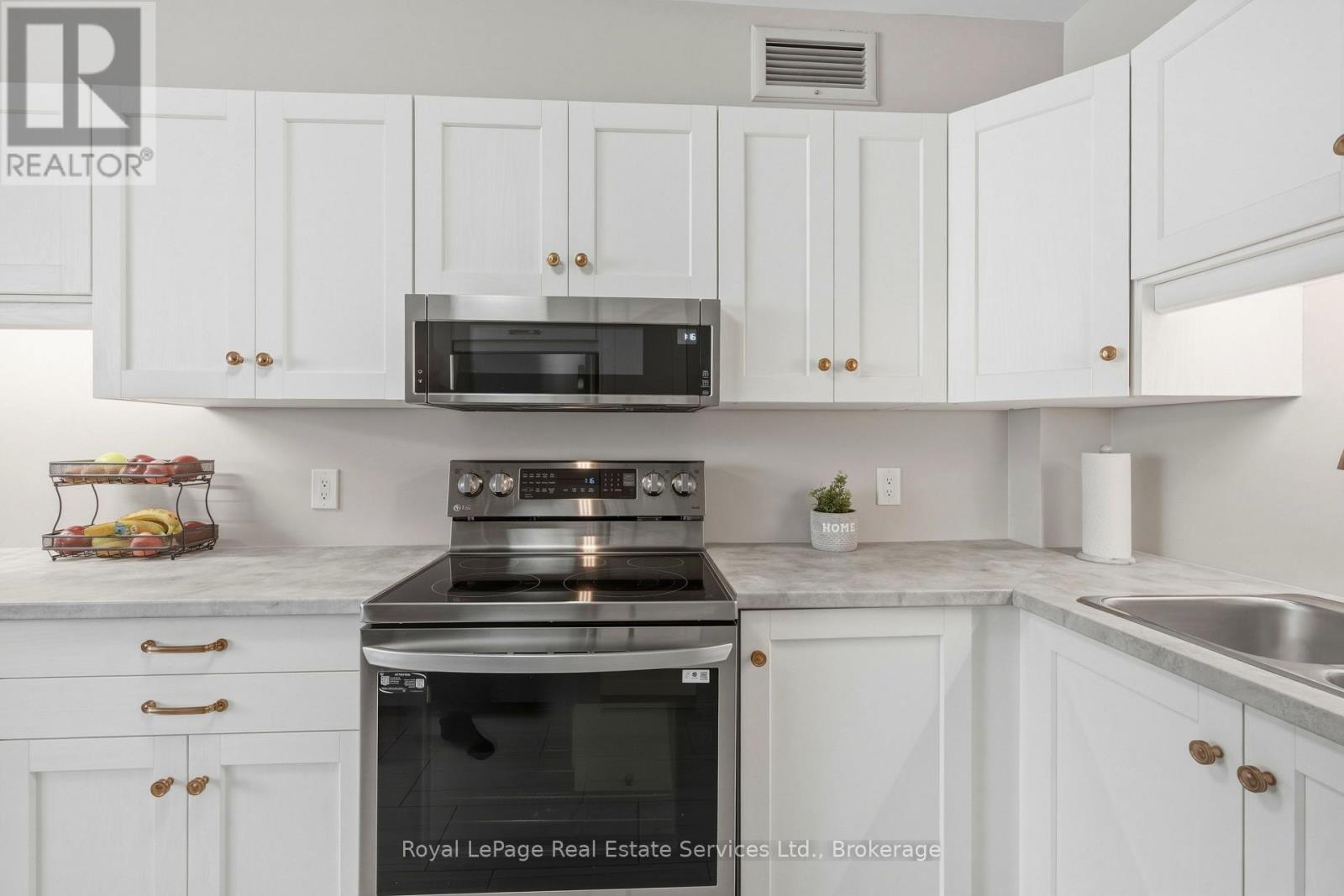 102 - 15 Towering Heights Boulevard, St. Catharines, Ontario  L2T 3G7 - Photo 10 - X13666818