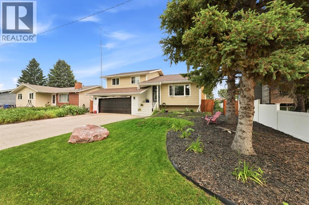 218 8 Avenue NE, Sundre, Alberta  T0M 1X0 - Photo 7 - A2332388