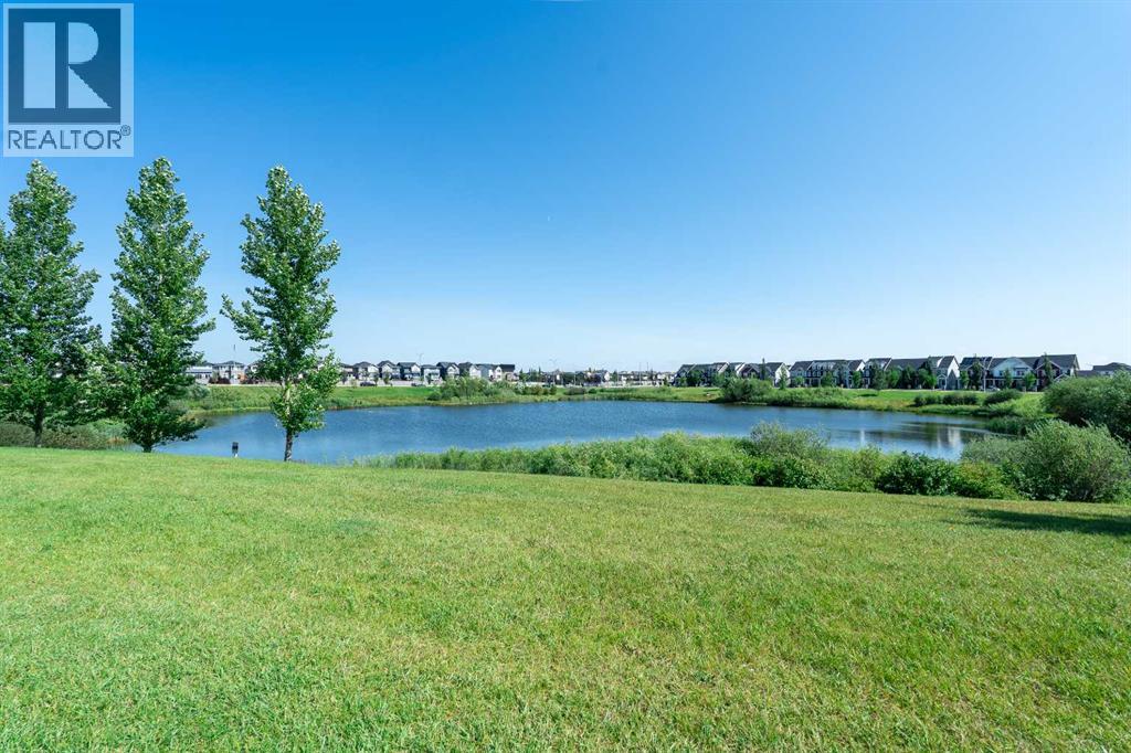 236 Hillcrest Drive SW, Airdrie, Alberta  T4B 4C5 - Photo 49 - A2338528