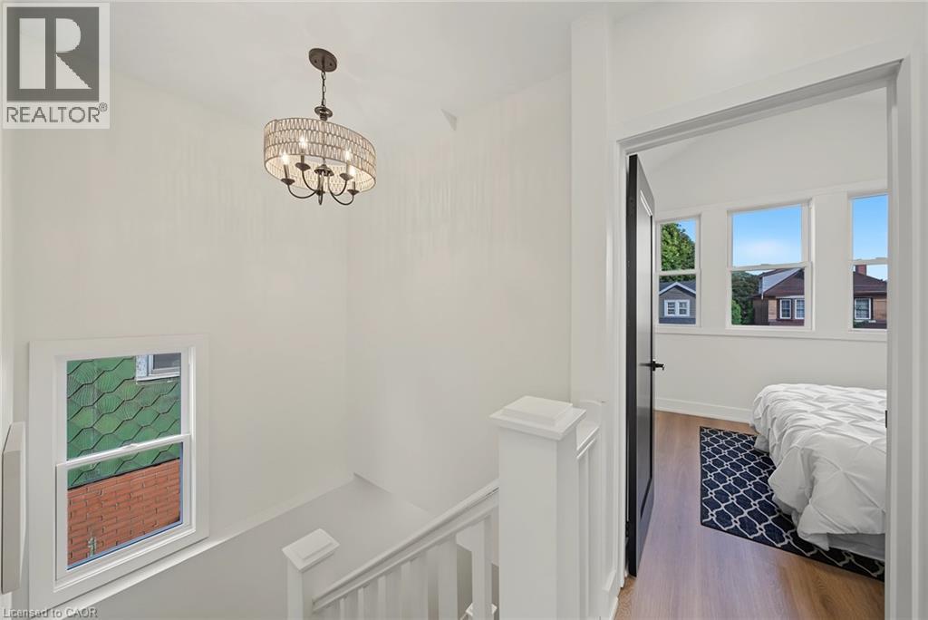 234 Balmoral Avenue S, Hamilton, Ontario  L8M 3K7 - Photo 16 - 40857035