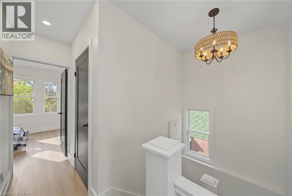 234 Balmoral Avenue S, Hamilton, Ontario  L8M 3K7 - Photo 15 - 40857035