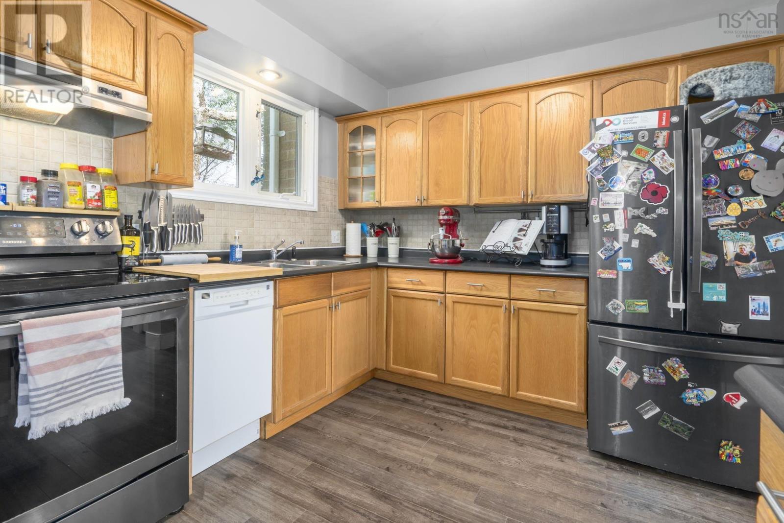 13 Heathland Way, Dartmouth, Nova Scotia  B2V 1L4 - Photo 16 - 202621038