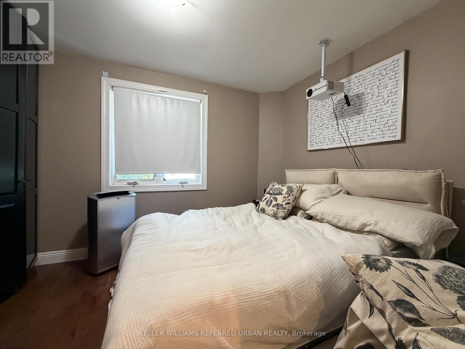 Main - 429 Ossington Avenue, Toronto, Ontario  M6J 3A6 - Photo 4 - C13627488