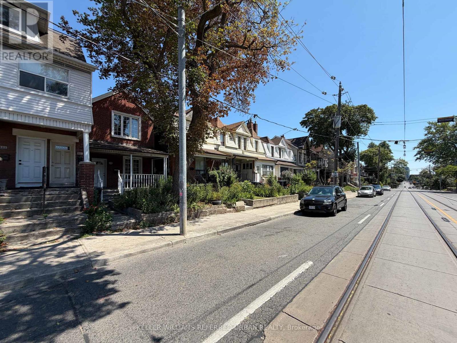 MAIN - 429 OSSINGTON AVENUE, Toronto, Ontario