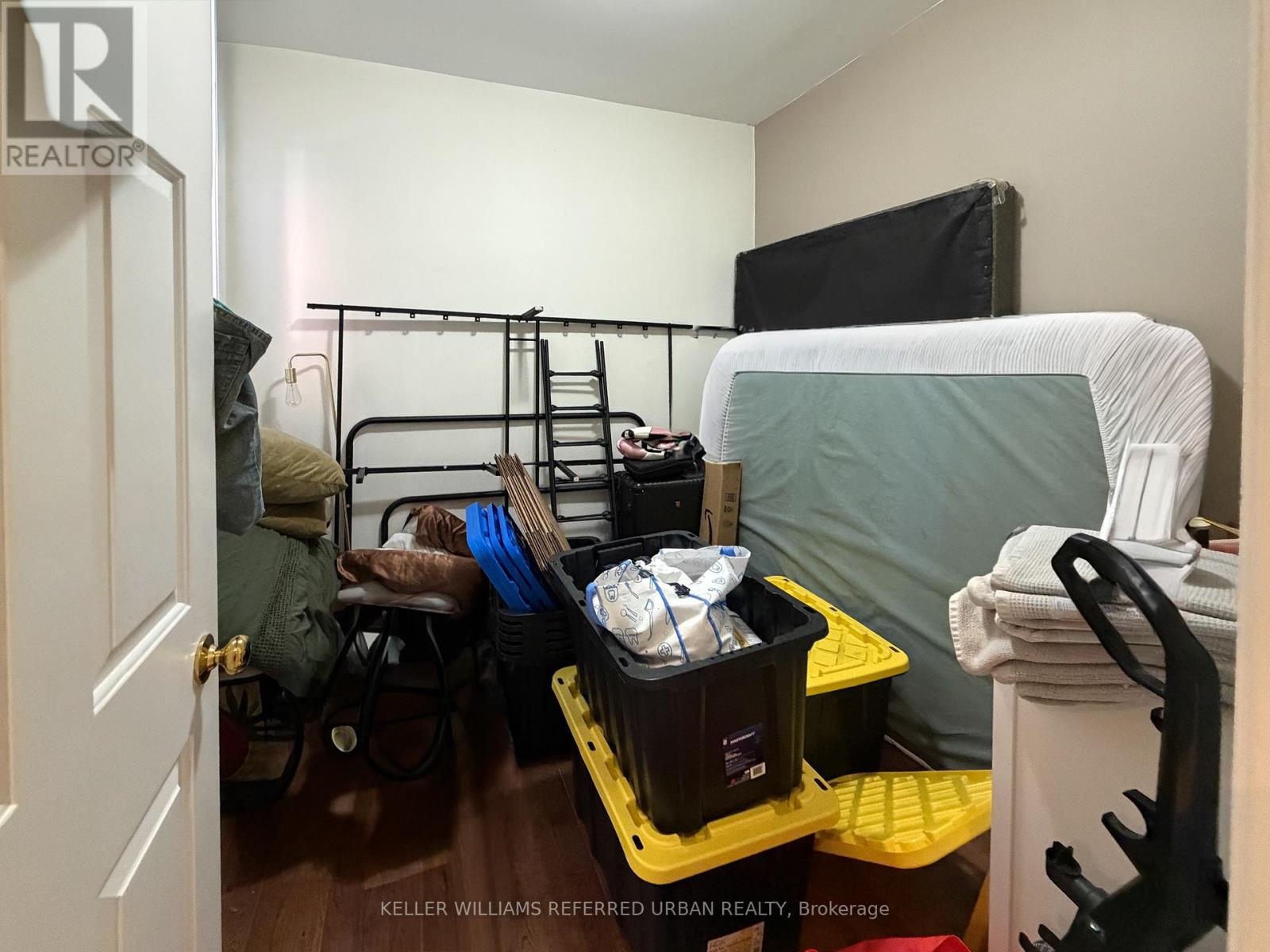 Main - 429 Ossington Avenue, Toronto, Ontario  M6J 3A6 - Photo 8 - C13627488