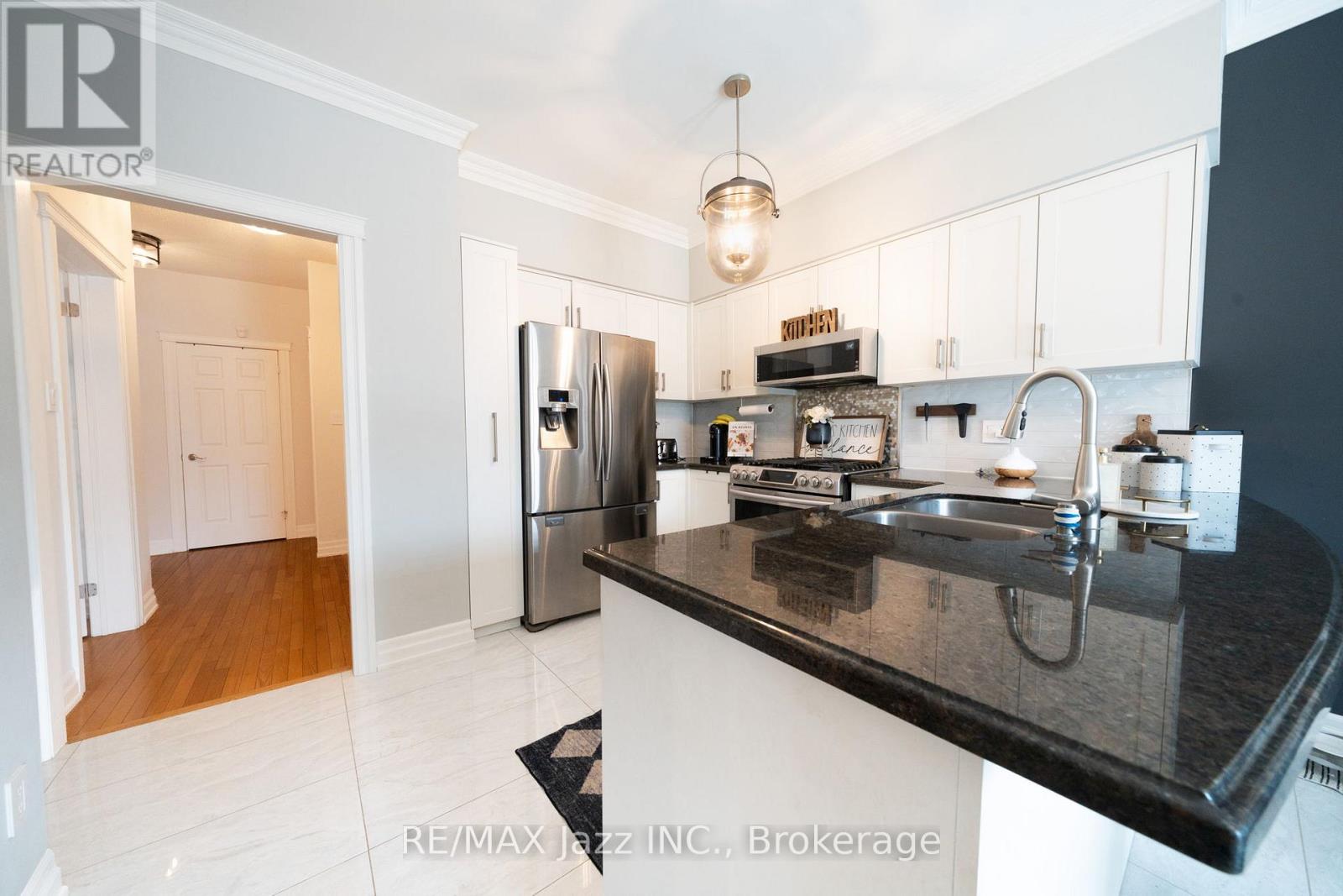 550 Bert Budd Avenue, Newmarket, Ontario  L3Y 8S7 - Photo 12 - N13693094