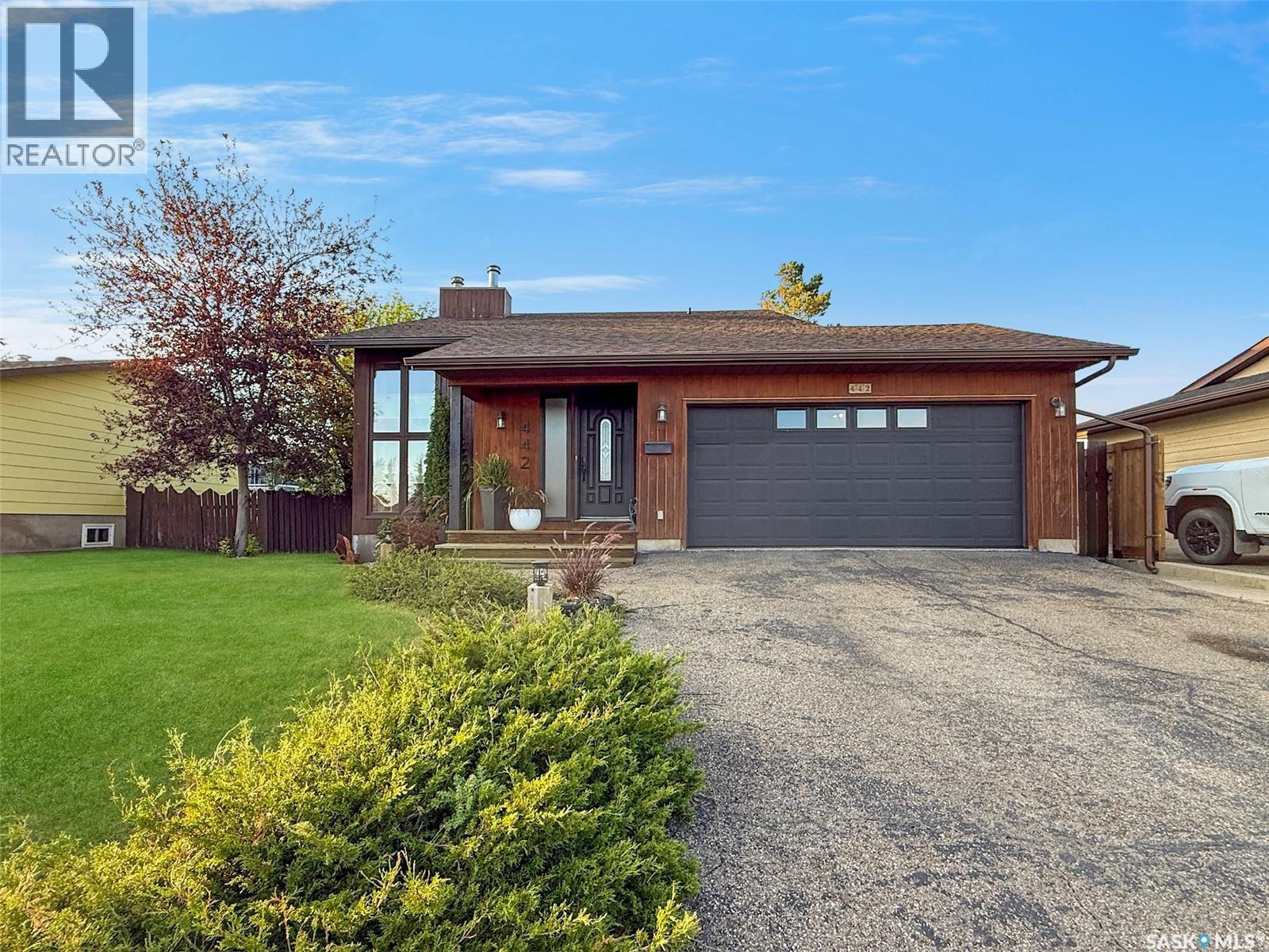 442 Walsh TRAIL, Swift Current, Saskatchewan