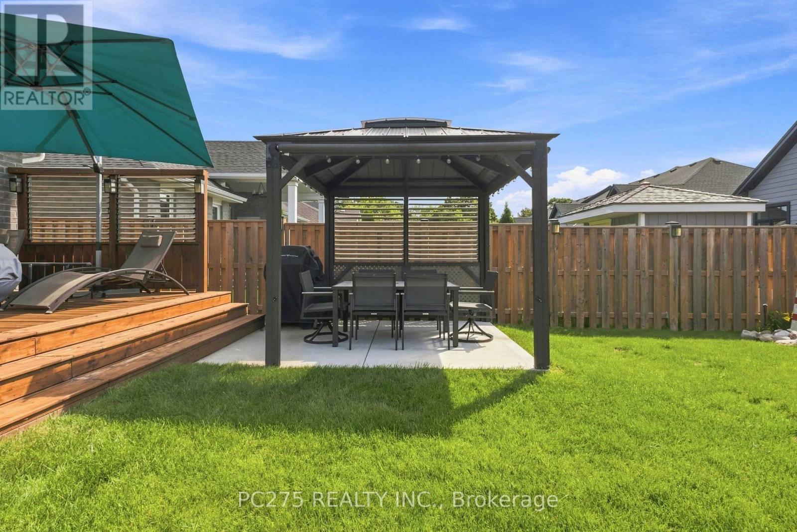 246 Hill Street, Central Elgin, Ontario  N5L 1H2 - Photo 35 - X13693054