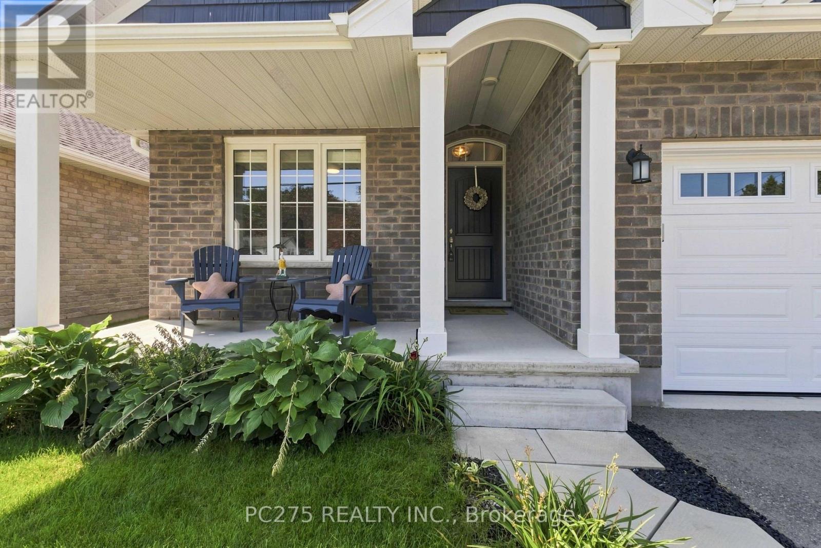 246 Hill Street, Central Elgin, Ontario  N5L 1H2 - Photo 4 - X13693054