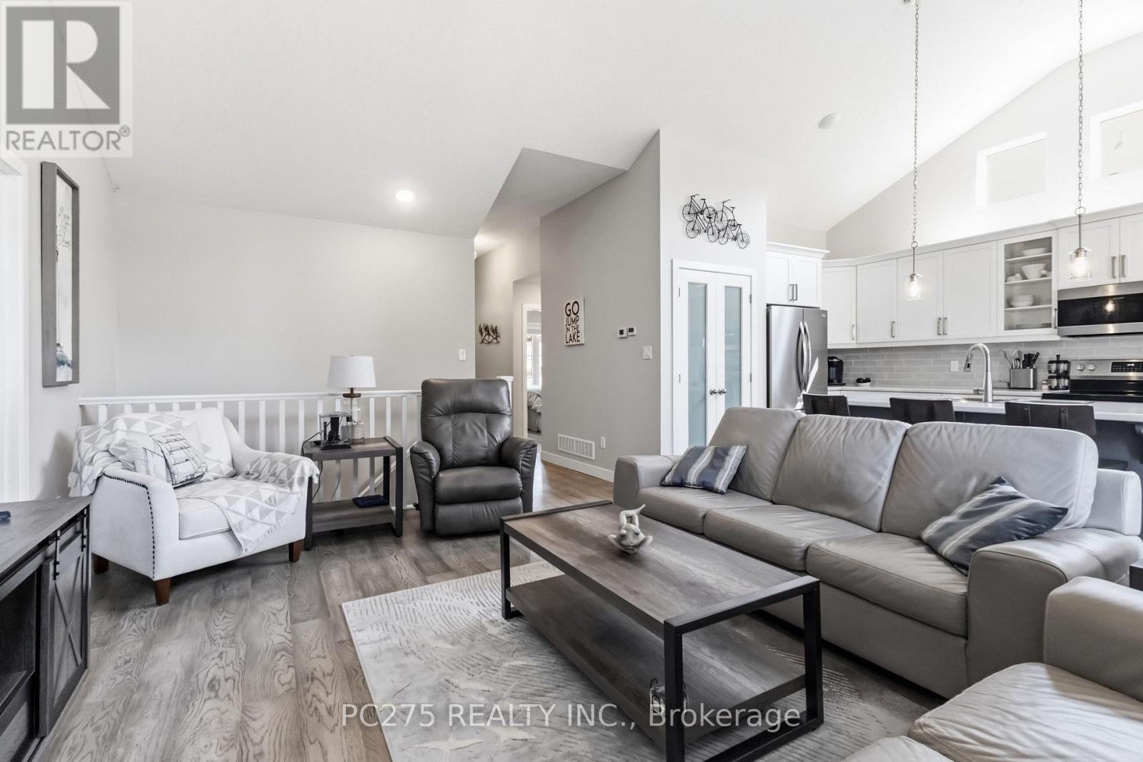 246 Hill Street, Central Elgin, Ontario  N5L 1H2 - Photo 7 - X13693054