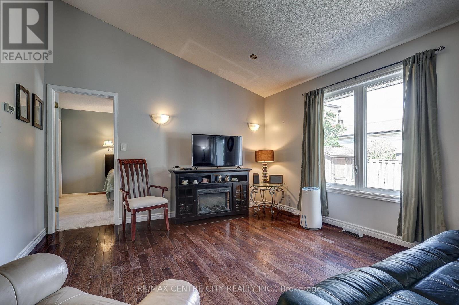 12 Second Avenue, St. Thomas, Ontario  N5R 6A2 - Photo 30 - X13693058