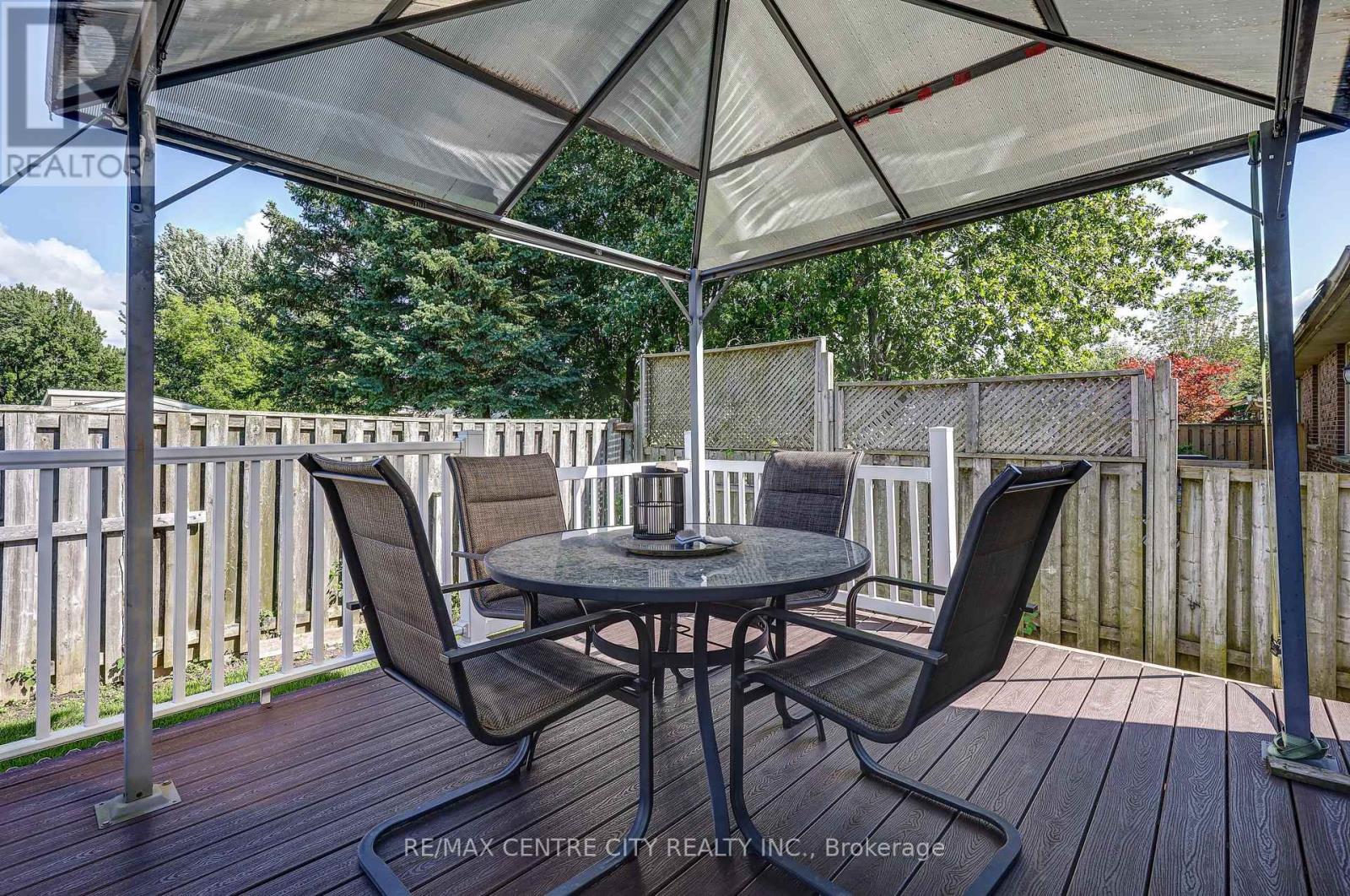 12 Second Avenue, St. Thomas, Ontario  N5R 6A2 - Photo 9 - X13693058