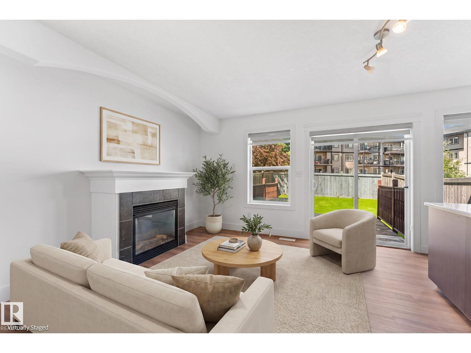 5964 164 Av NW, Edmonton, Alberta  T5Y 0B2 - Photo 1 - E4504198
