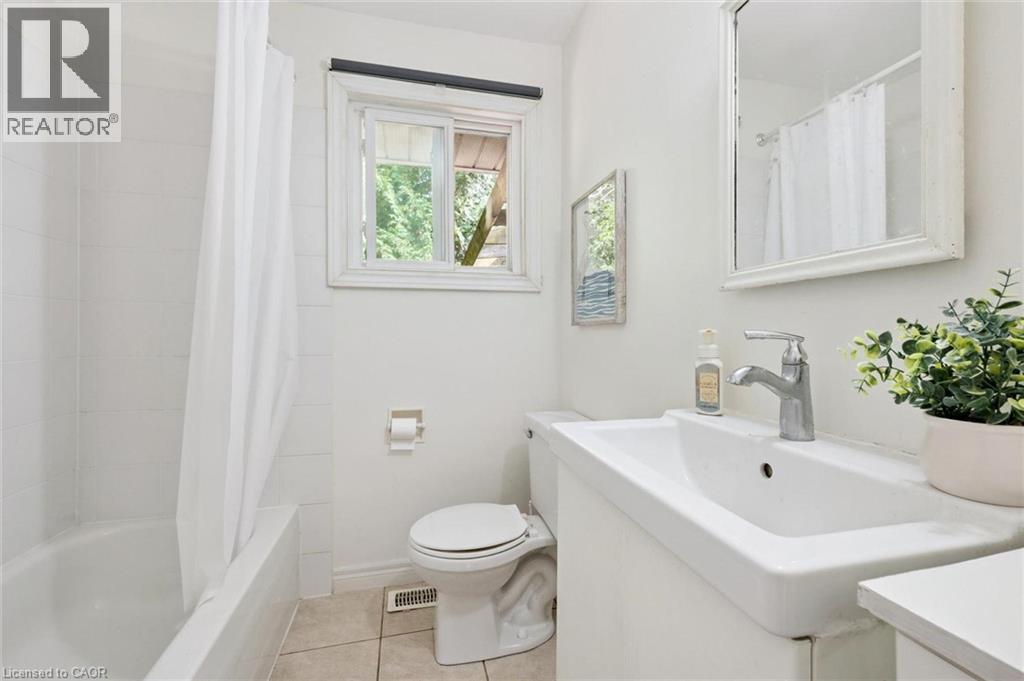 277 Kathleen Street, Guelph, Ontario  N1H 4Y7 - Photo 10 - 40854424