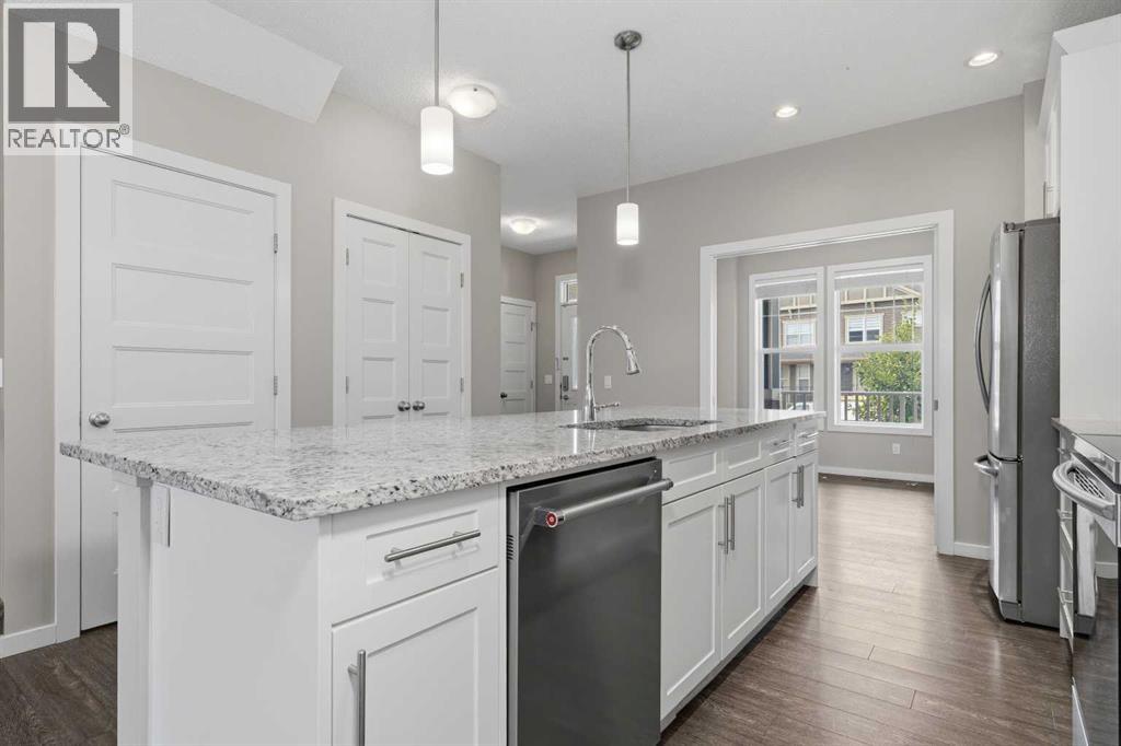 75 Legacy Glen Row SE, Calgary, Alberta  T2X 3Y9 - Photo 6 - A2336228