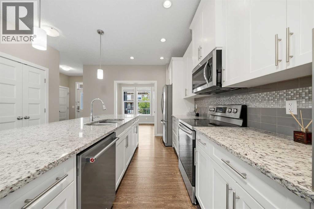 75 Legacy Glen Row SE, Calgary, Alberta  T2X 3Y9 - Photo 7 - A2336228