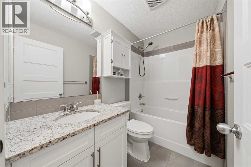 75 Legacy Glen Row SE, Calgary, Alberta  T2X 3Y9 - Photo 33 - A2336228