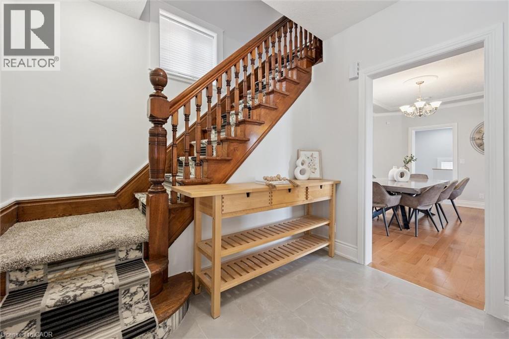 40 Madison Avenue S, Kitchener, Ontario  N2G 3M5 - Photo 6 - 40856980