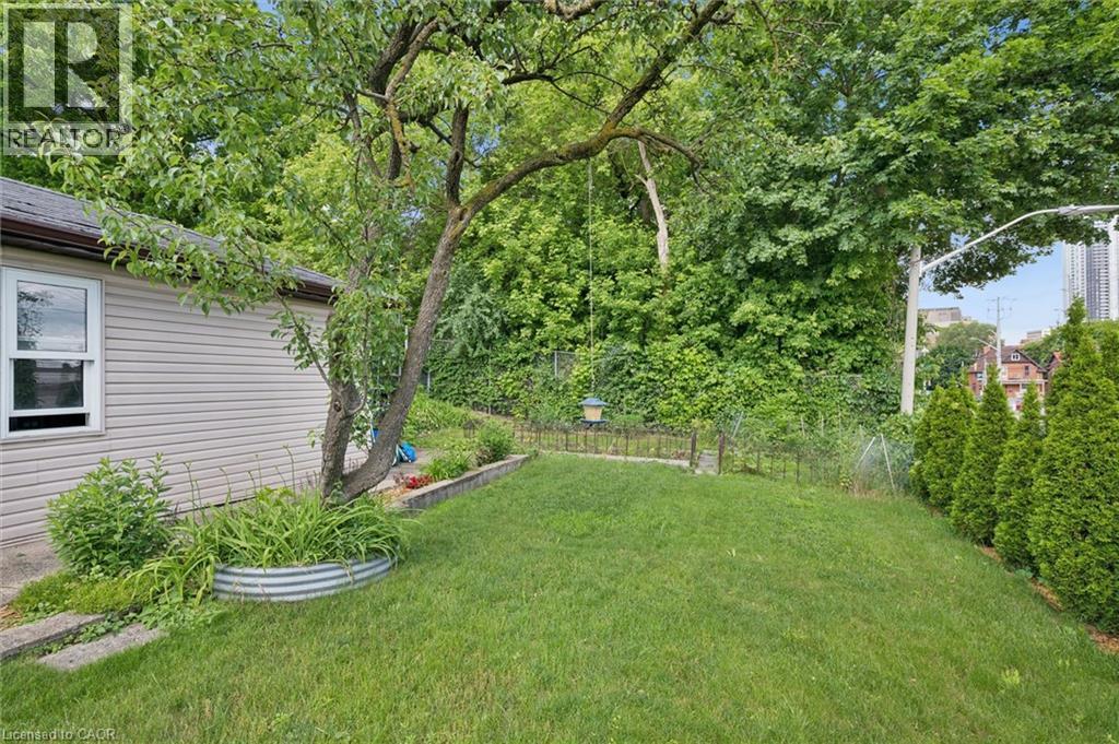 40 Madison Avenue S, Kitchener, Ontario  N2G 3M5 - Photo 41 - 40856980