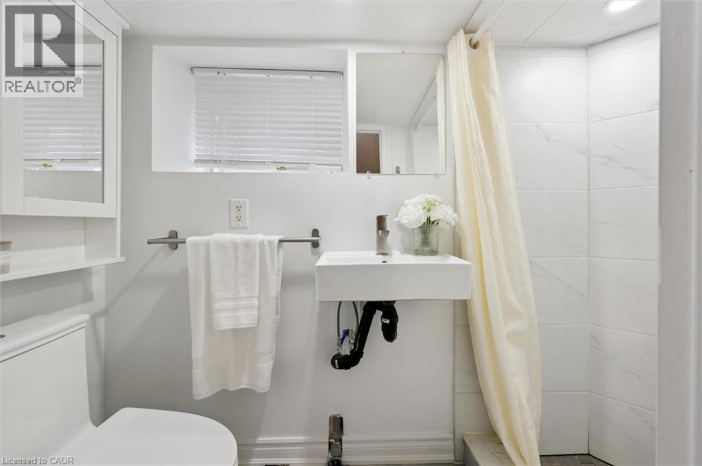 40 Madison Avenue S, Kitchener, Ontario  N2G 3M5 - Photo 36 - 40856980