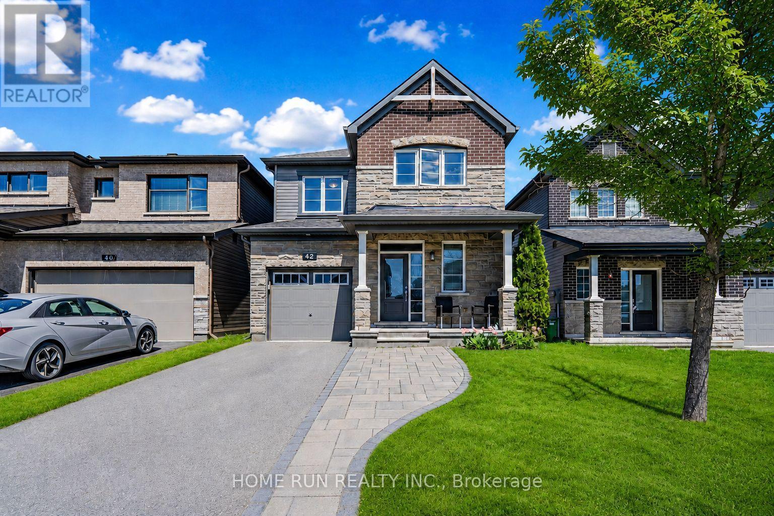 42 CLONFADDA TERRACE, Ottawa, Ontario