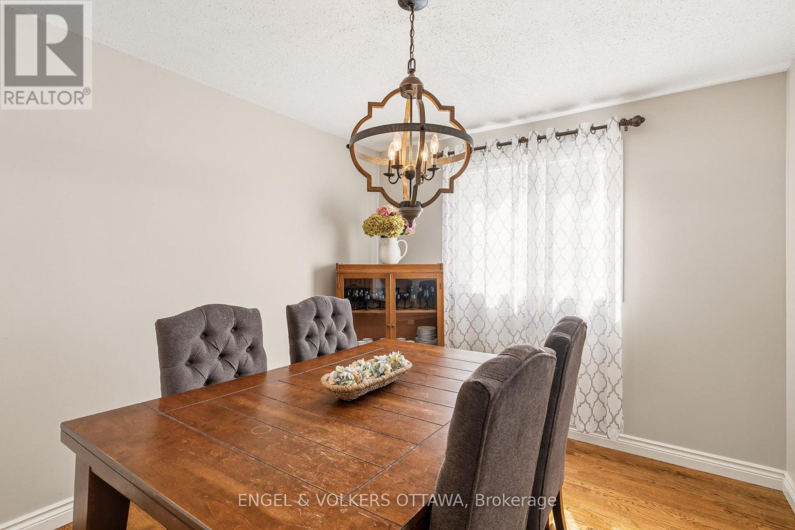 1721 Hunter's Run Drive, Ottawa, Ontario  K1C 6W2 - Photo 12 - X13693088