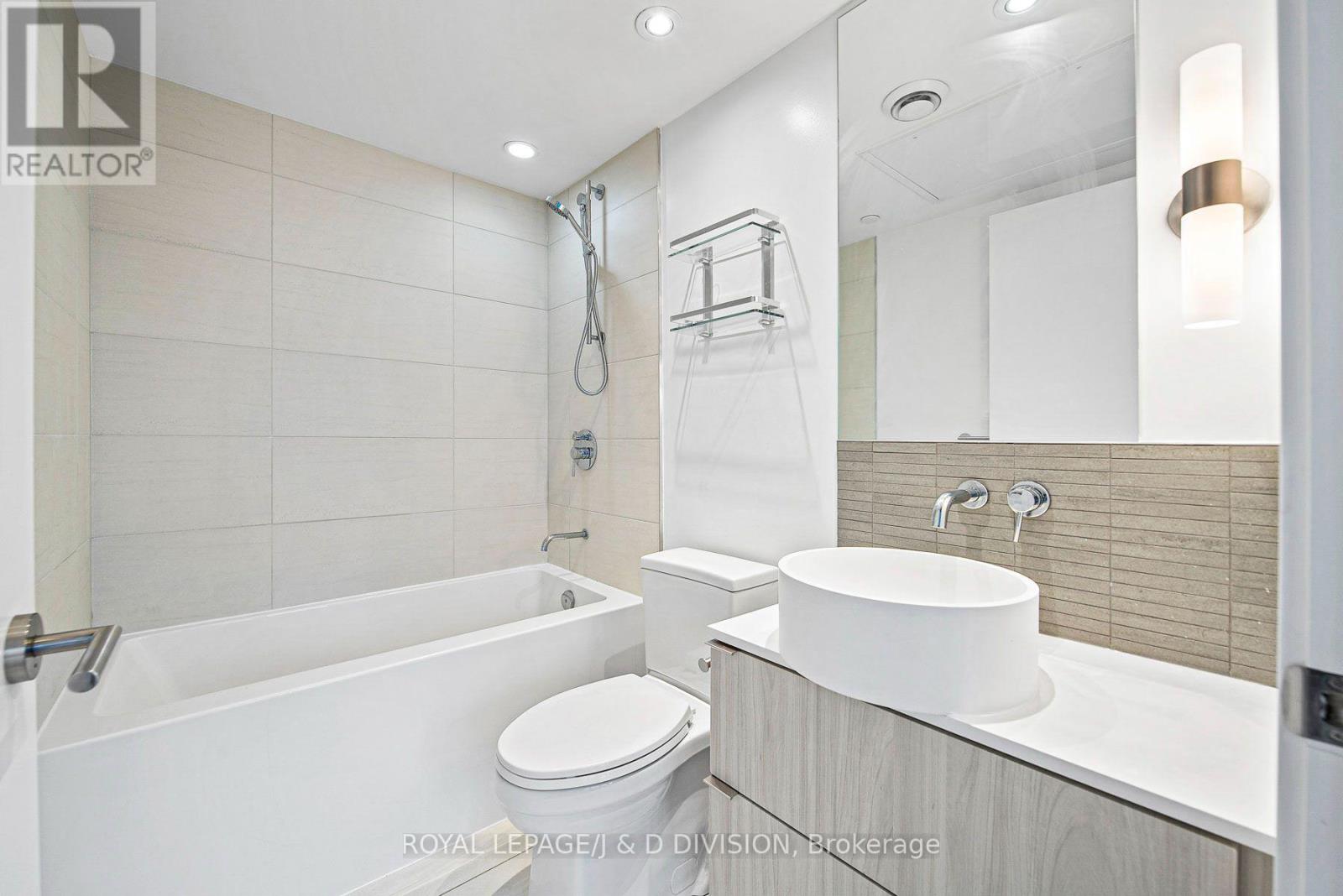 3103 - 161 Roehampton Avenue, Toronto, Ontario  M4P 1P9 - Photo 13 - C13693108