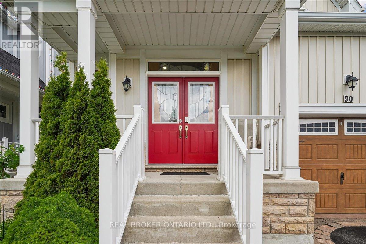 90 Erskine Drive, Clarington, Ontario  L1B 0C8 - Photo 3 - E13693044