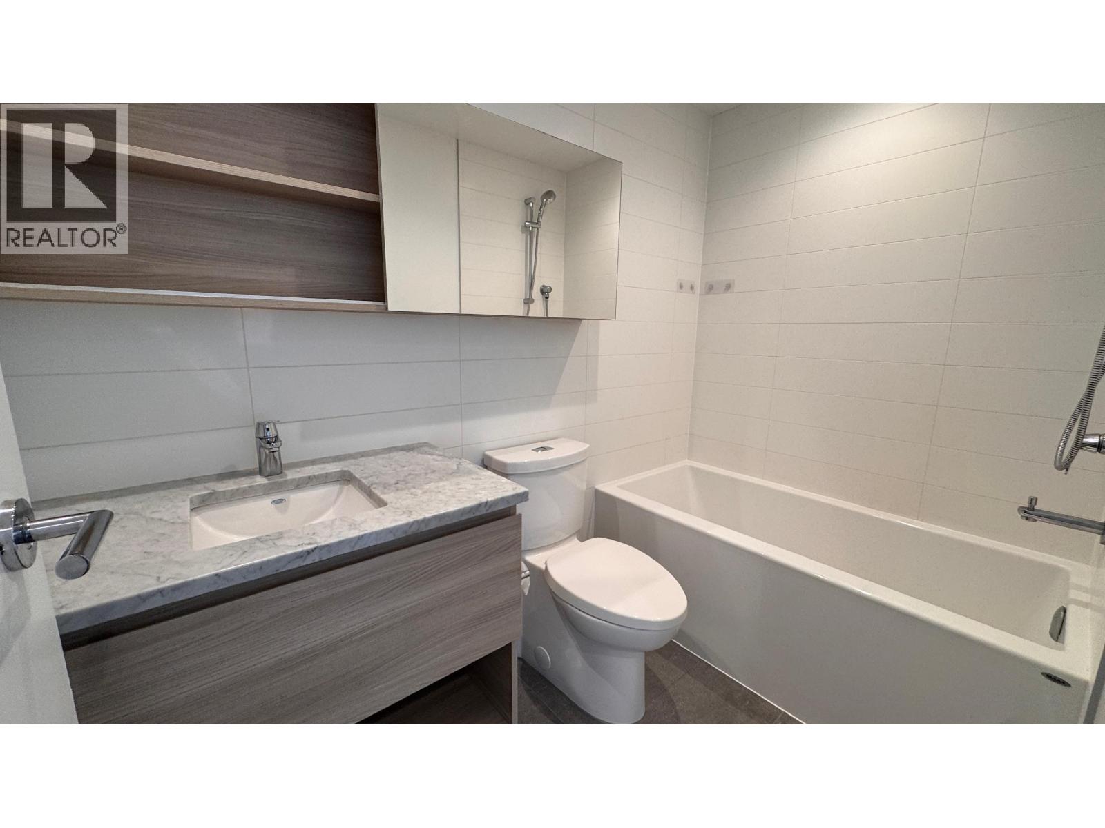 2408 652 Whiting Way, Coquitlam, British Columbia  V3J 0K3 - Photo 15 - R3157241