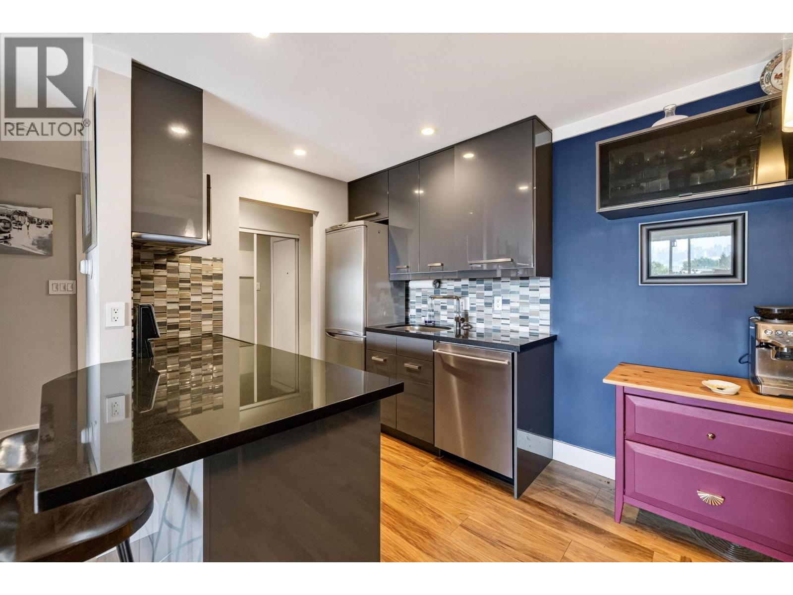 307 252 W 2nd Street, North Vancouver, British Columbia  V7M 1C8 - Photo 12 - R3157242