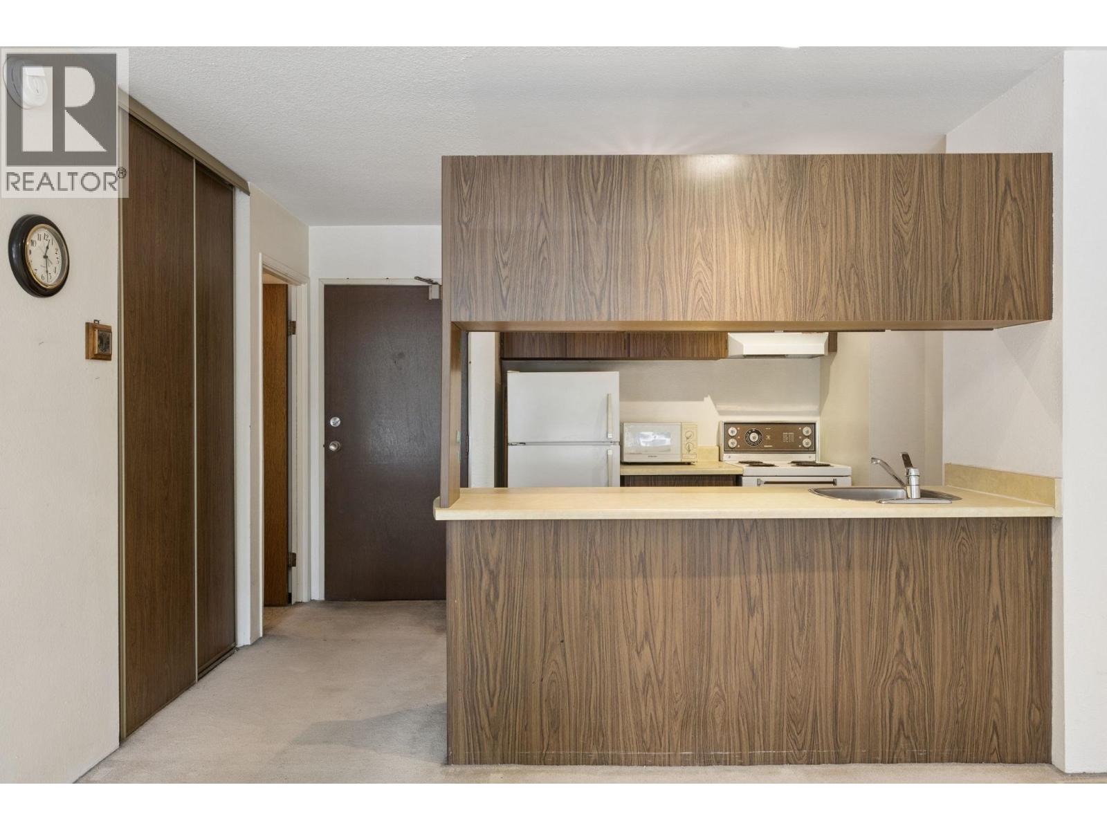 304 1330 Burrard Street, Vancouver, British Columbia V6Z 2B8 - Photo 12 - R3157257