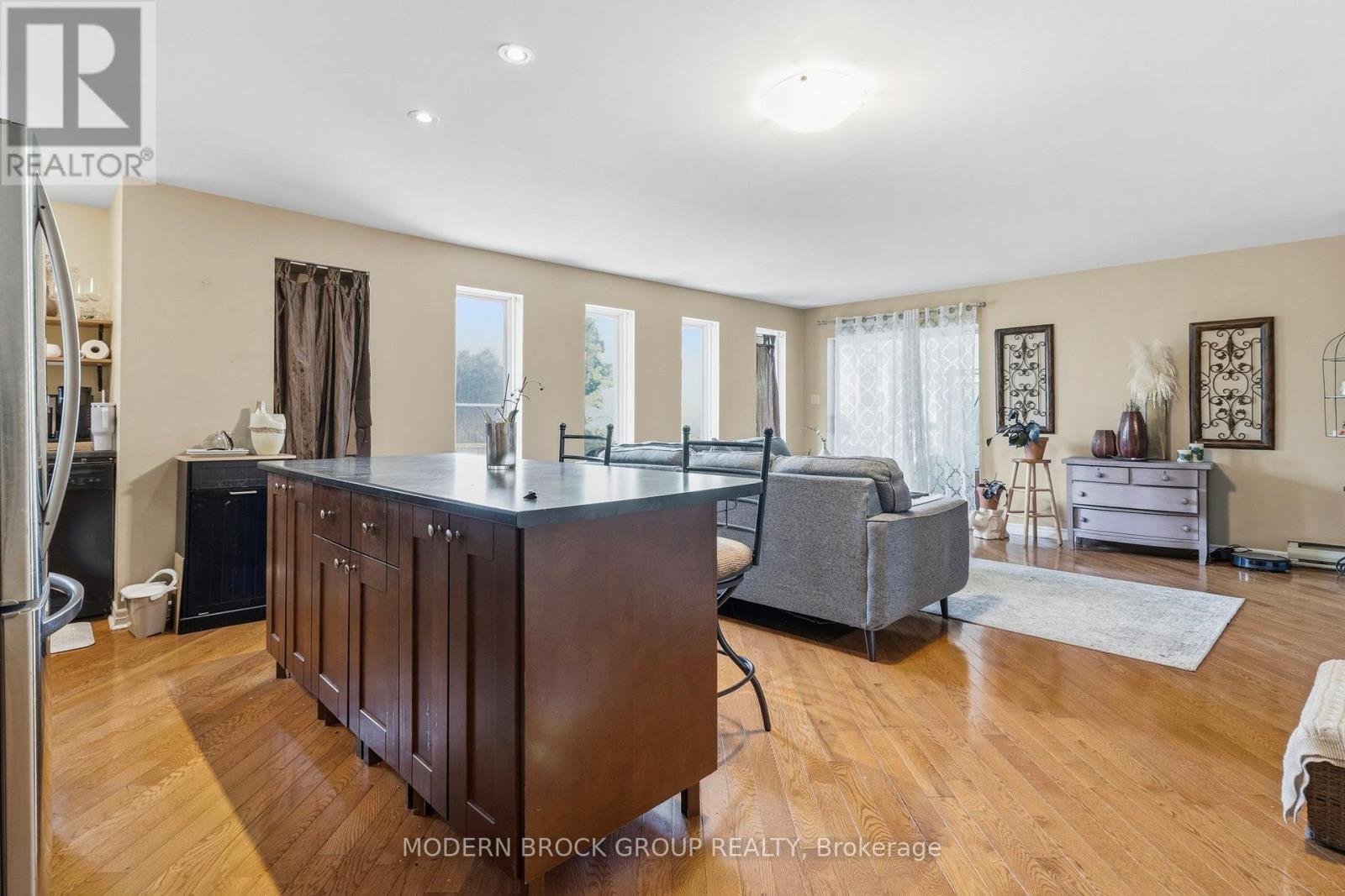 322 King Street W, Brockville, Ontario  K6V 3S3 - Photo 35 - X13693092