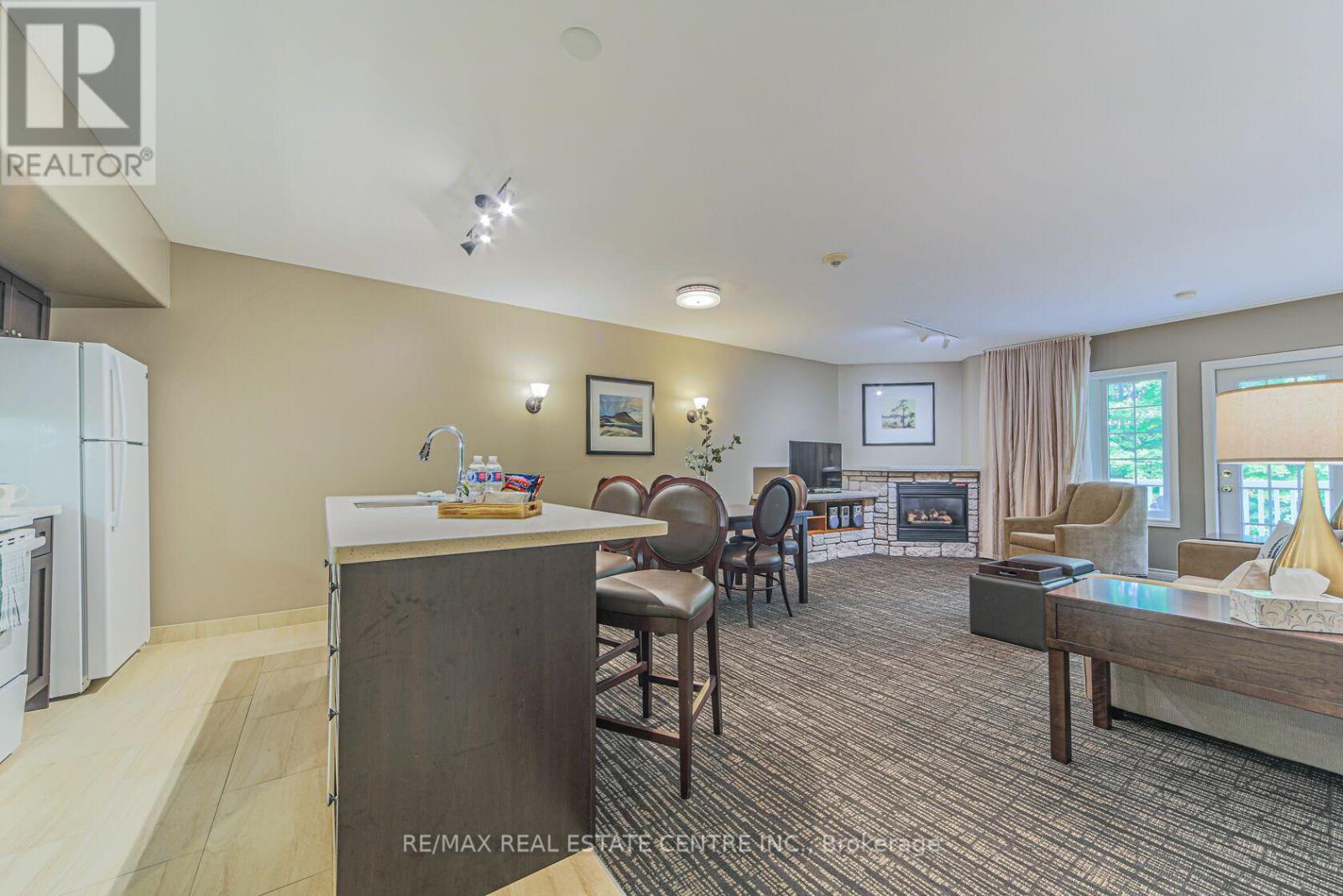 2248 - 90 Highland Drive, Oro-Medonte (Horseshoe Valley), Ontario  L0L 2L0 - Photo 8 - S13693104