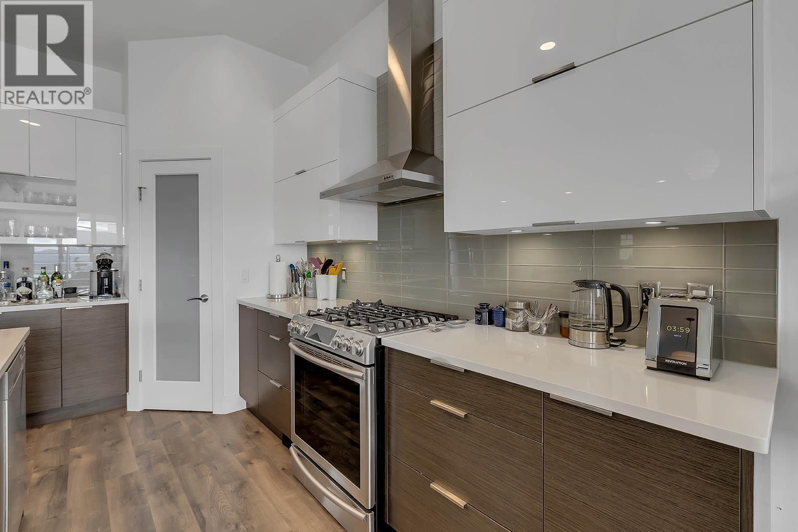 1796 Tower Ranch Boulevard, Kelowna, British Columbia  V1P 1B5 - Photo 10 - 10387806