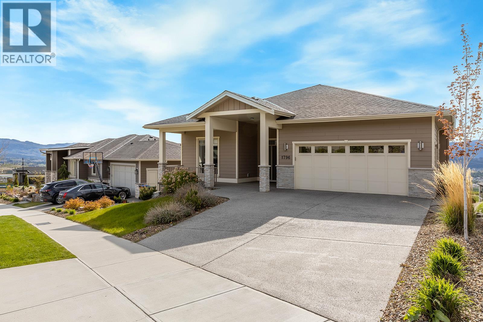 1796 Tower Ranch Boulevard, Kelowna, British Columbia  V1P 1B5 - Photo 2 - 10387806