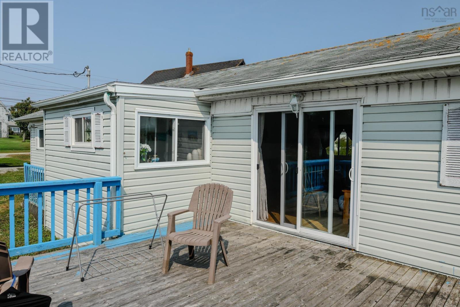 2588 Main Street, Clark's Harbour, Nova Scotia  B0W 1P0 - Photo 3 - 202620289