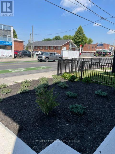 391 Royal York Road, Toronto, Ontario  M8Y 2R4 - Photo 11 - W13693014