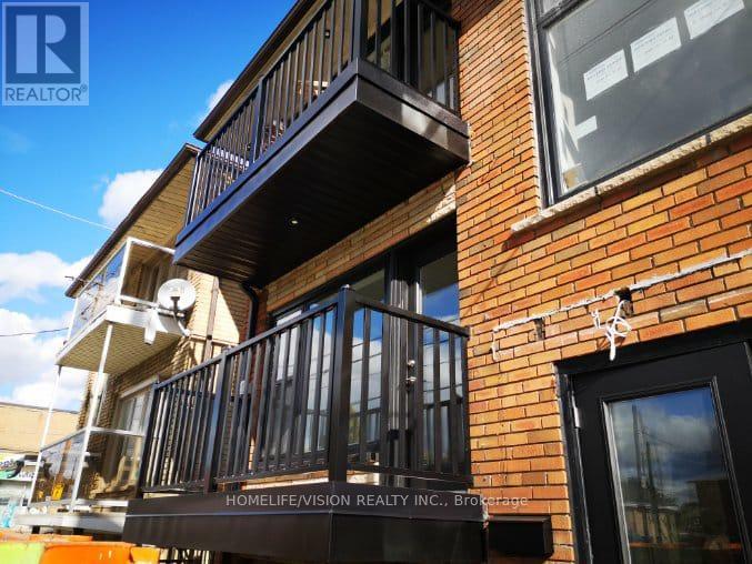 391 Royal York Road, Toronto, Ontario  M8Y 2R4 - Photo 12 - W13693014