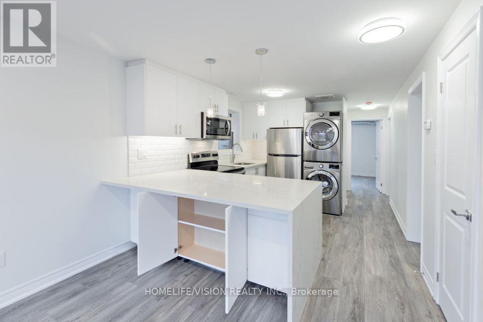 391 Royal York Road, Toronto, Ontario  M8Y 2R4 - Photo 3 - W13693014