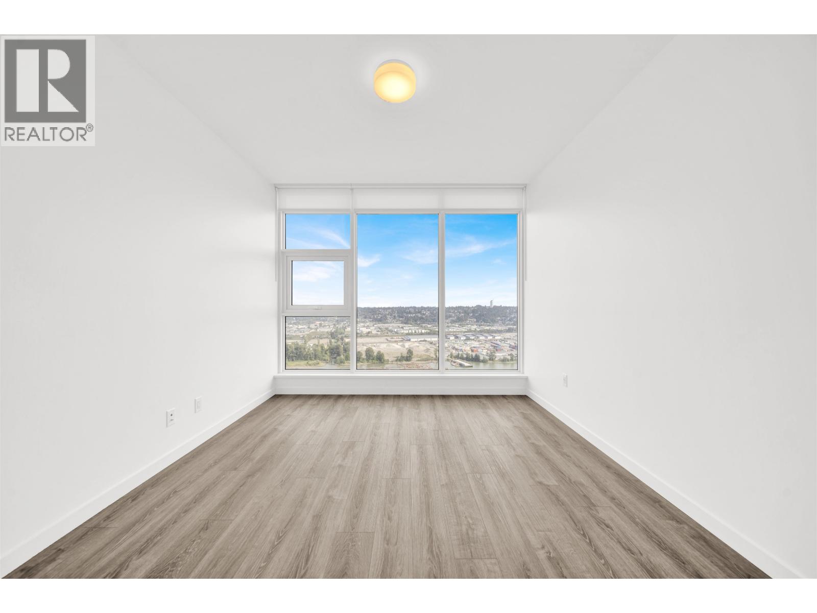 3807 680 Quayside Drive, New Westminster, British Columbia V3M 0P2 - Photo 10 - R3155855
