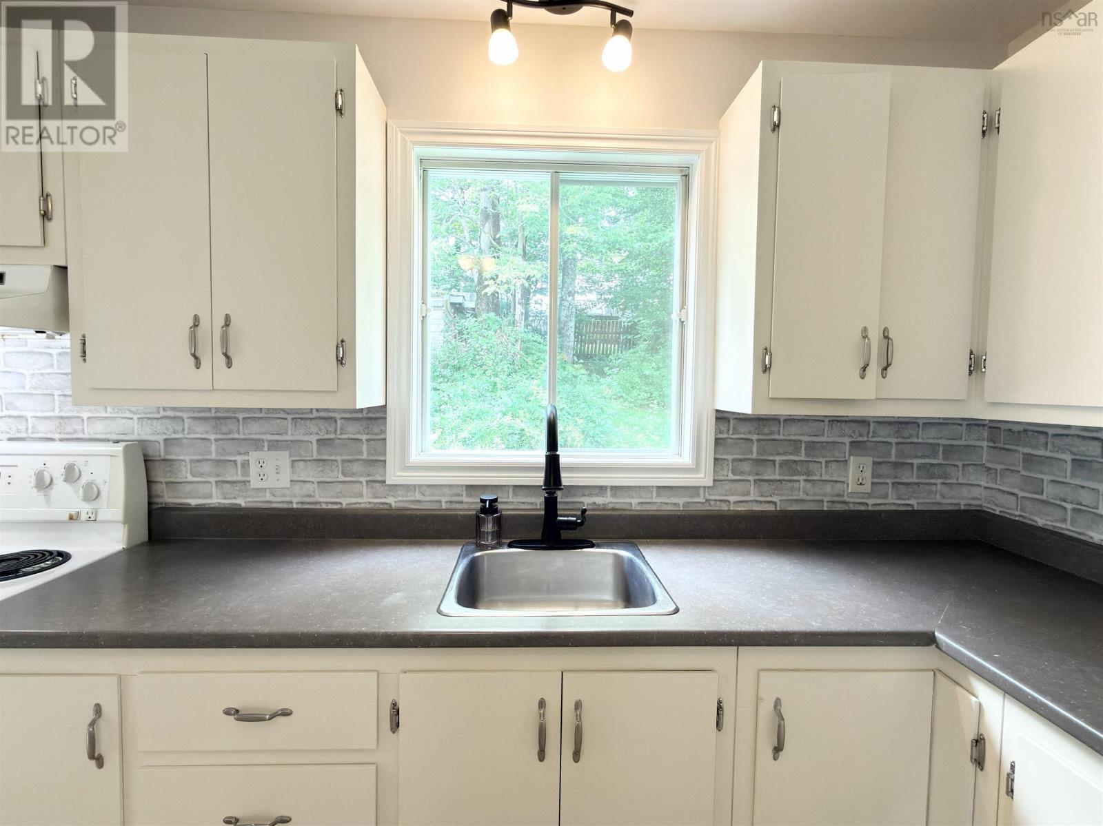 84 Pondicherry Crescent, Dartmouth, Nova Scotia  B2W 5C5 - Photo 3 - 202621039